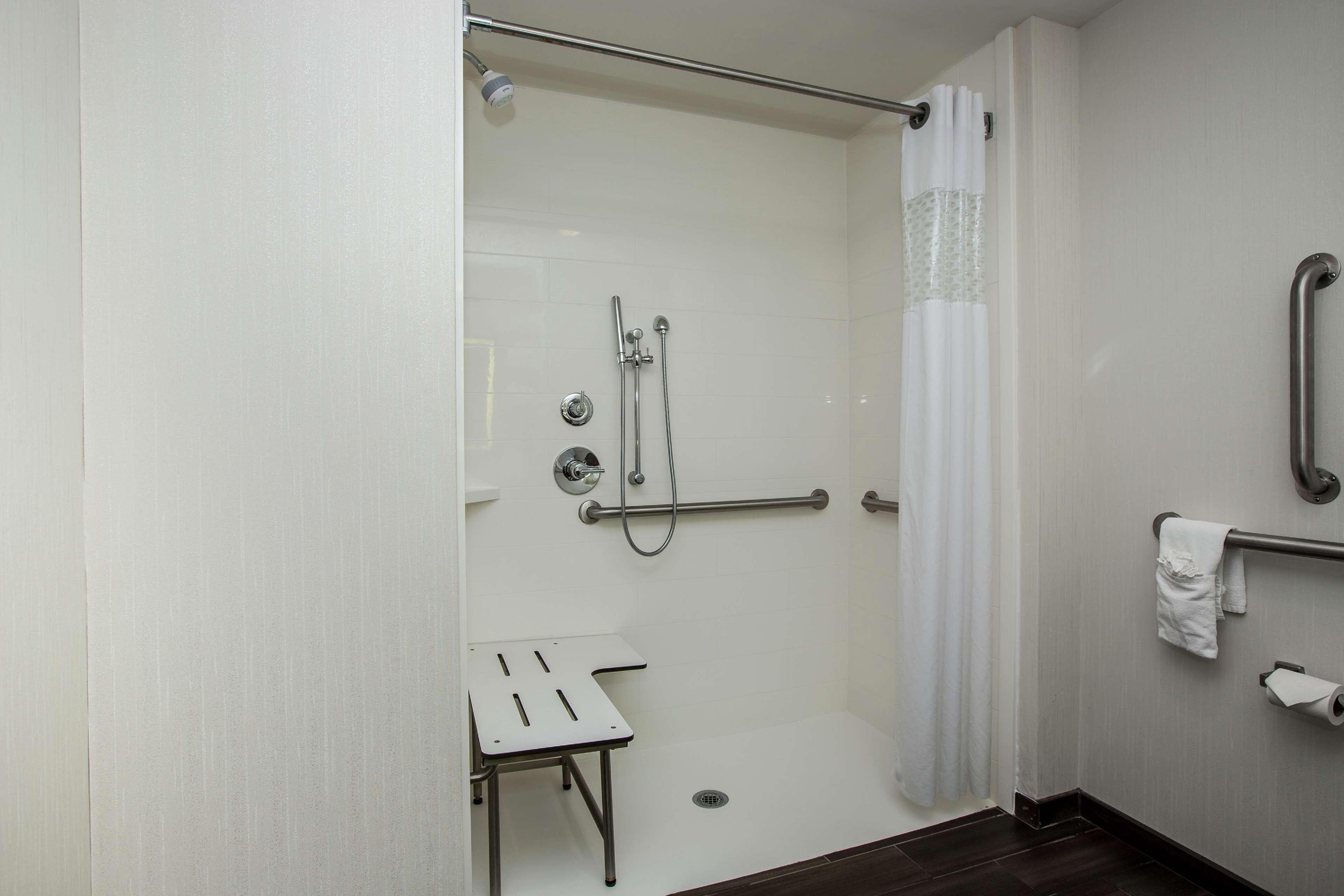 Hampton Inn & Suites - Knoxville Papermill Drive, Tn Экстерьер фото