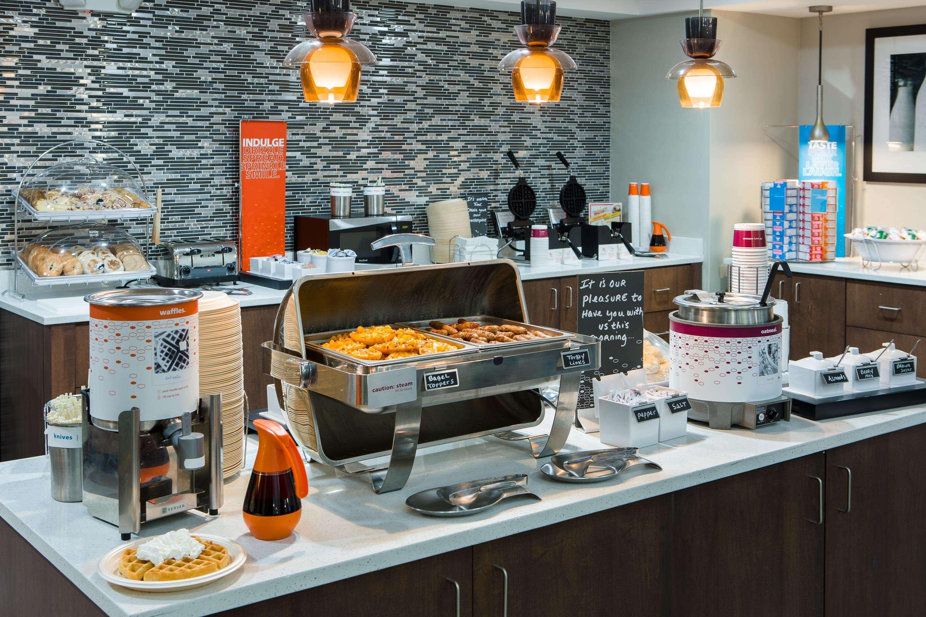 Hampton Inn & Suites - Knoxville Papermill Drive, Tn Экстерьер фото