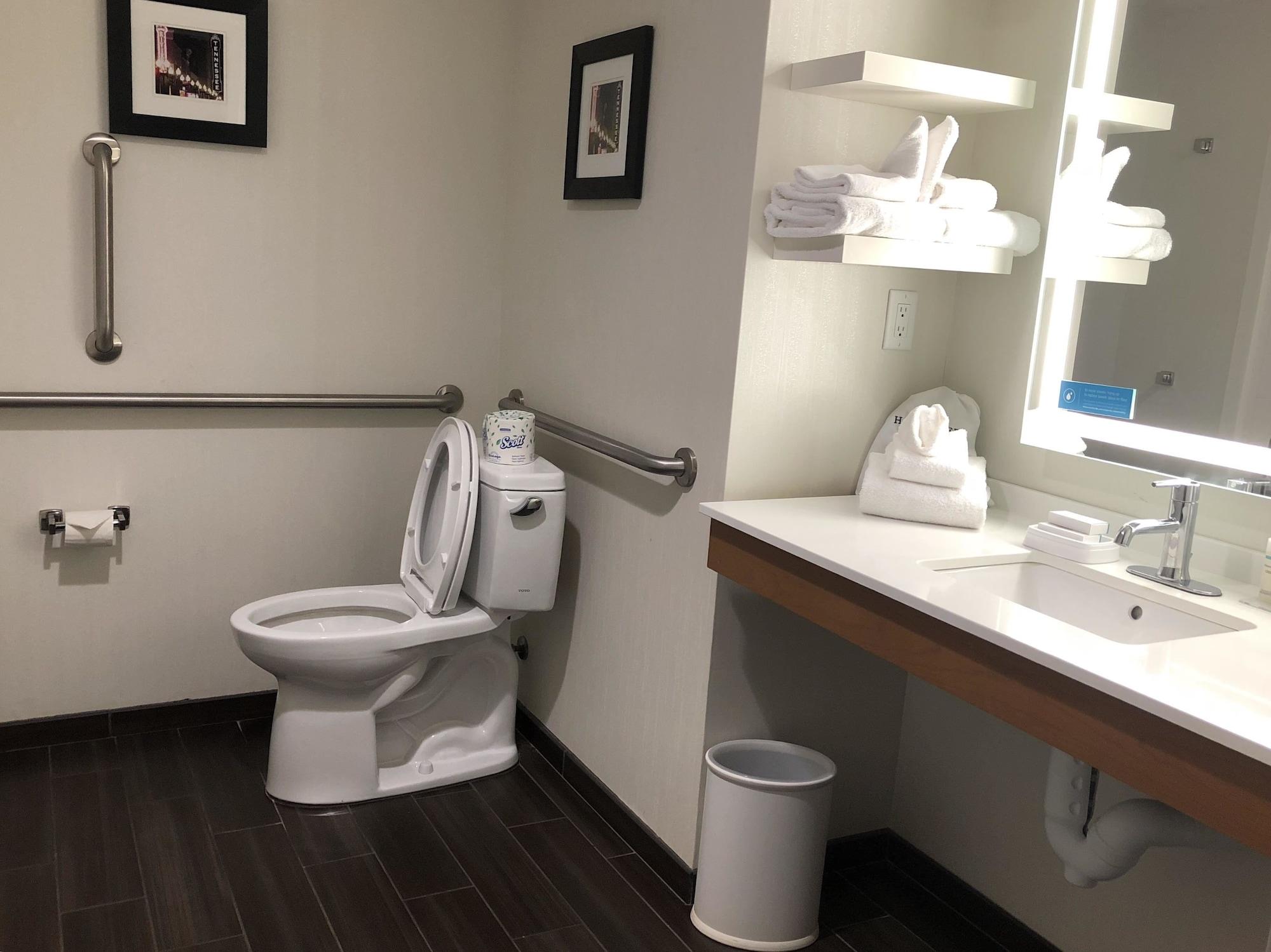 Hampton Inn & Suites - Knoxville Papermill Drive, Tn Экстерьер фото
